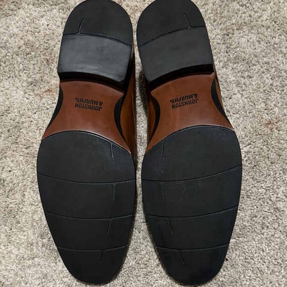 Johnston & Murphy Tan Leather Oxfords